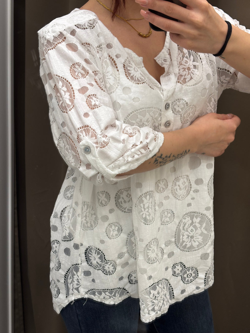 Maglia morita con canotta  sotto