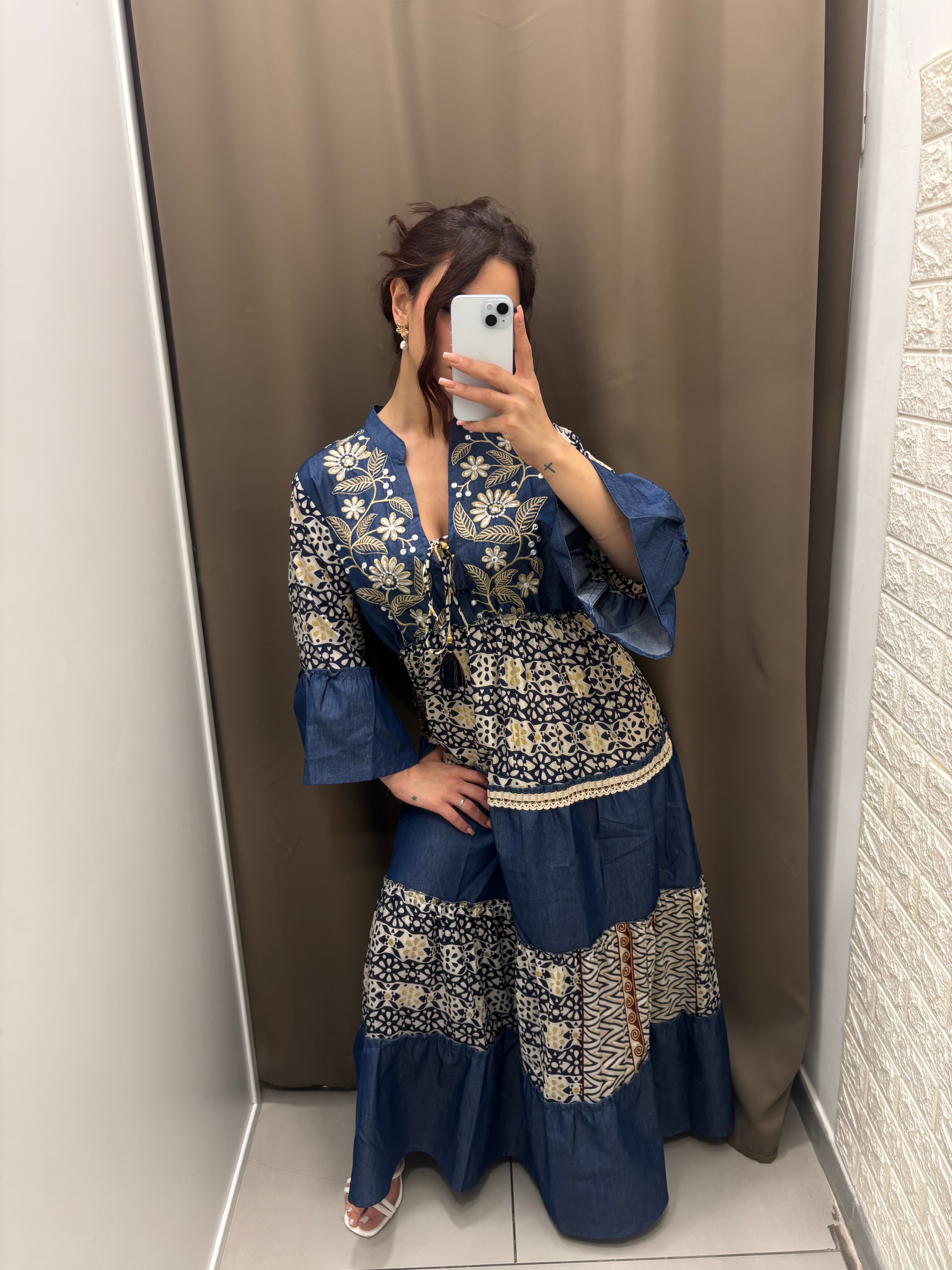 Abito laila