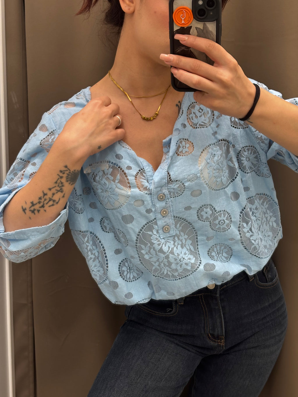 Maglia morita con canotta  sotto
